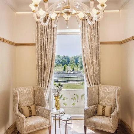 Hotel La Nauve - Et Jardin