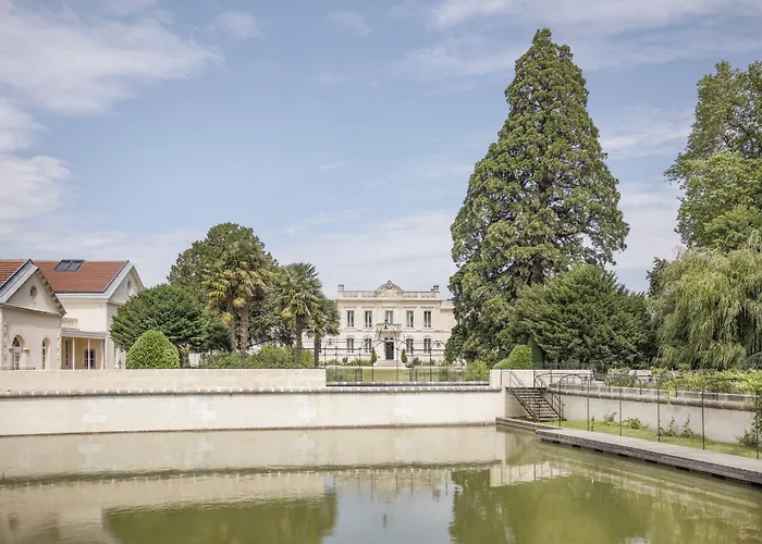 Hotel La Nauve - Et Jardin *